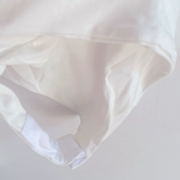 (A9) Lovers + Friends Tienna Bodysuit with thumb holes in White, Size XS, NWT - Picture 12 of 14